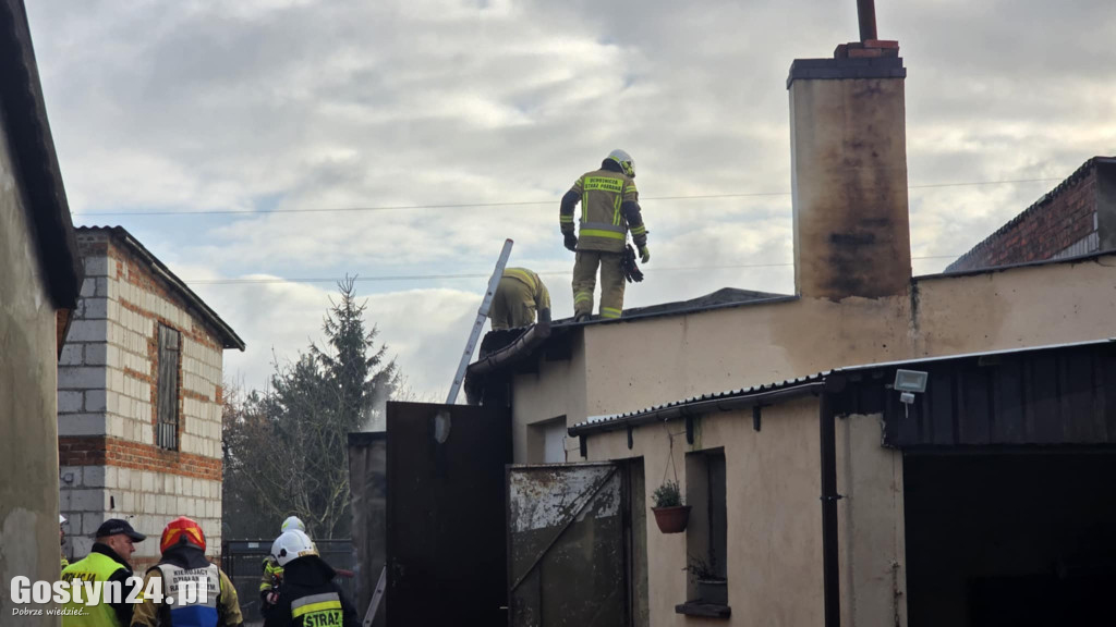 Pożar budynku garażowego w Pogorzeli