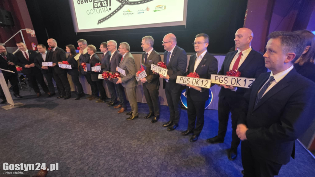 Spotkanie w kinie po wizytacji nowej obwodnicy