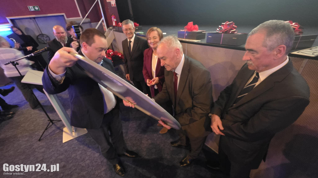 Spotkanie w kinie po wizytacji nowej obwodnicy