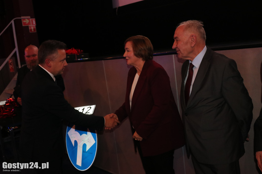 Spotkanie w kinie po wizytacji nowej obwodnicy