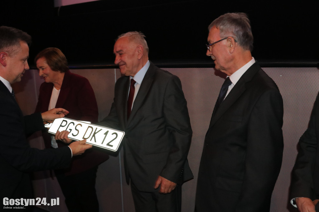 Spotkanie w kinie po wizytacji nowej obwodnicy