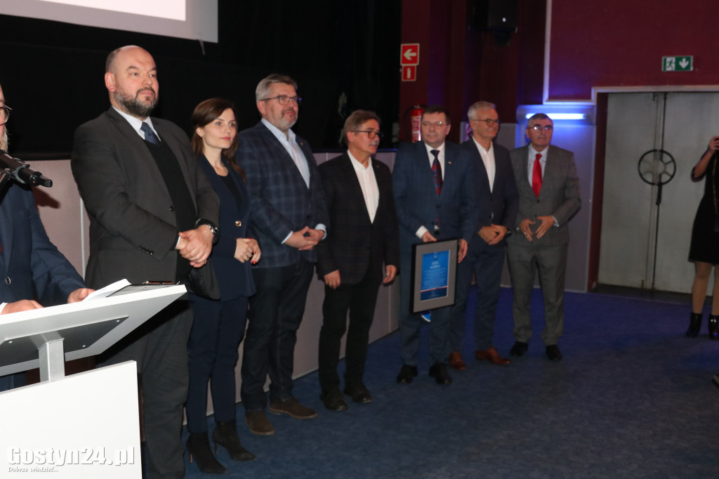 Spotkanie w kinie po wizytacji nowej obwodnicy