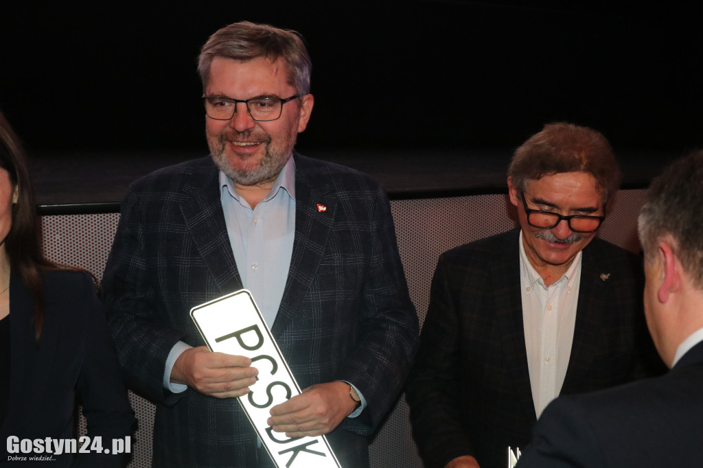 Spotkanie w kinie po wizytacji nowej obwodnicy