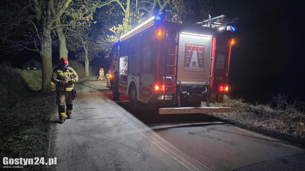 Kolizja na wyjeździe z Piasków w kierunku Grabonoga