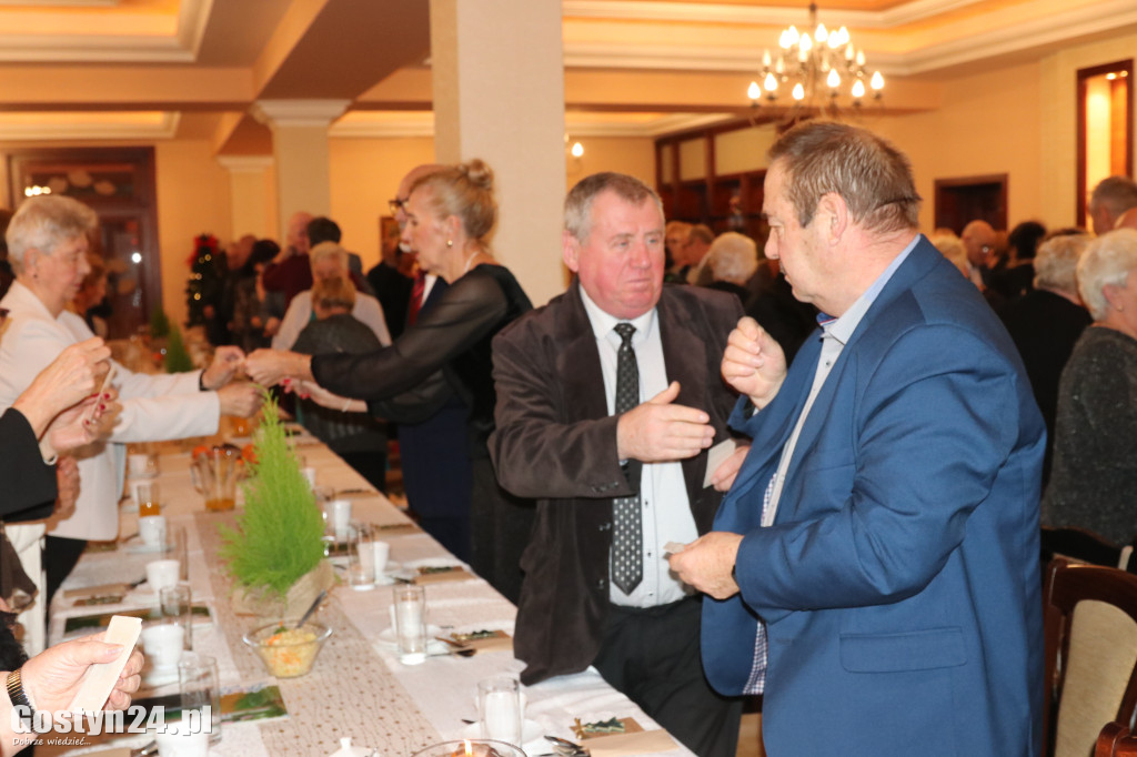 Wigilia organizacji senioralnych w Krobi