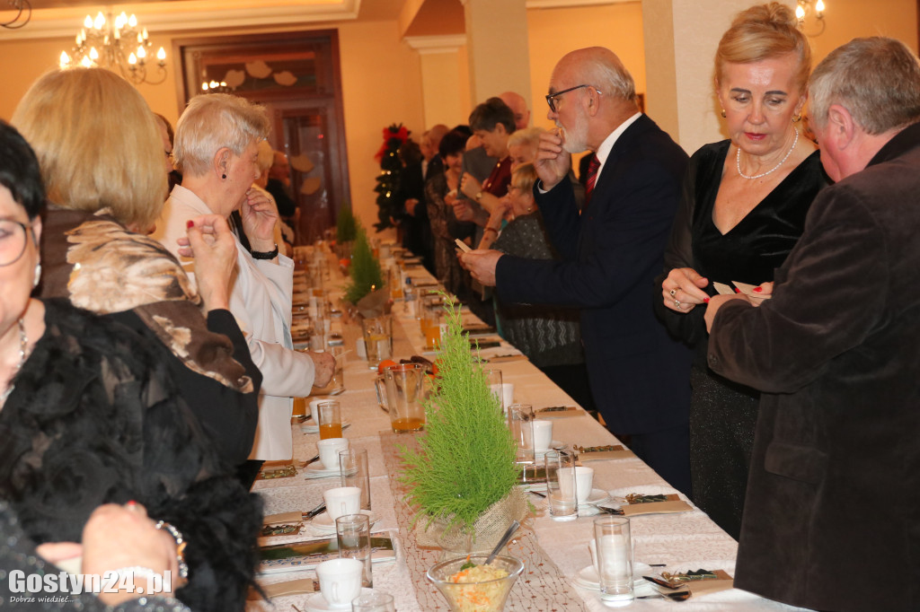 Wigilia organizacji senioralnych w Krobi