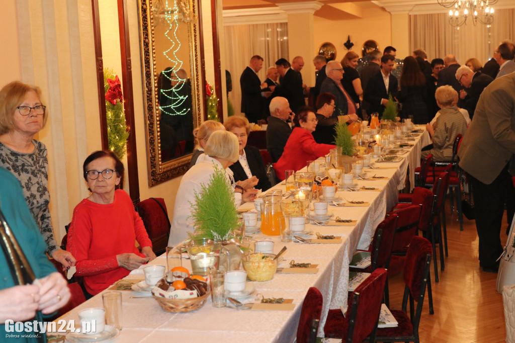 Wigilia organizacji senioralnych w Krobi
