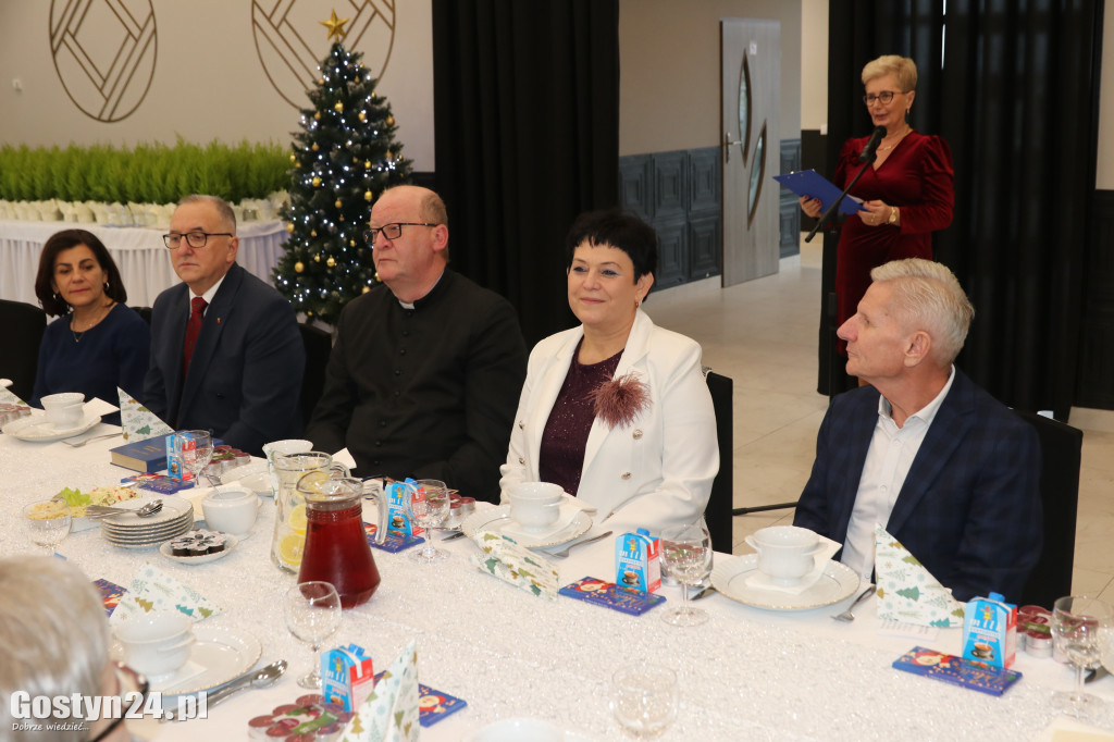 Wigilia seniorów w Ludwinowie