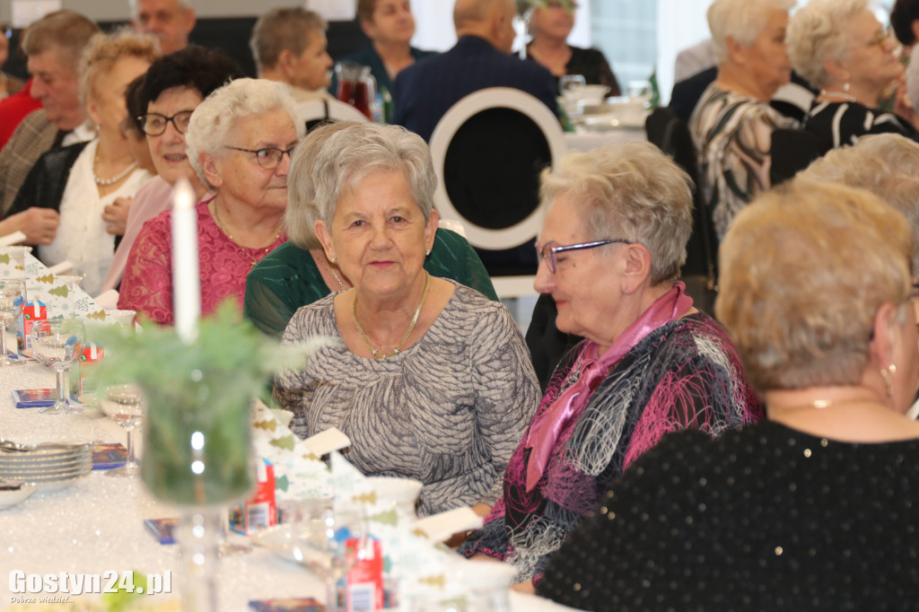 Wigilia seniorów w Ludwinowie