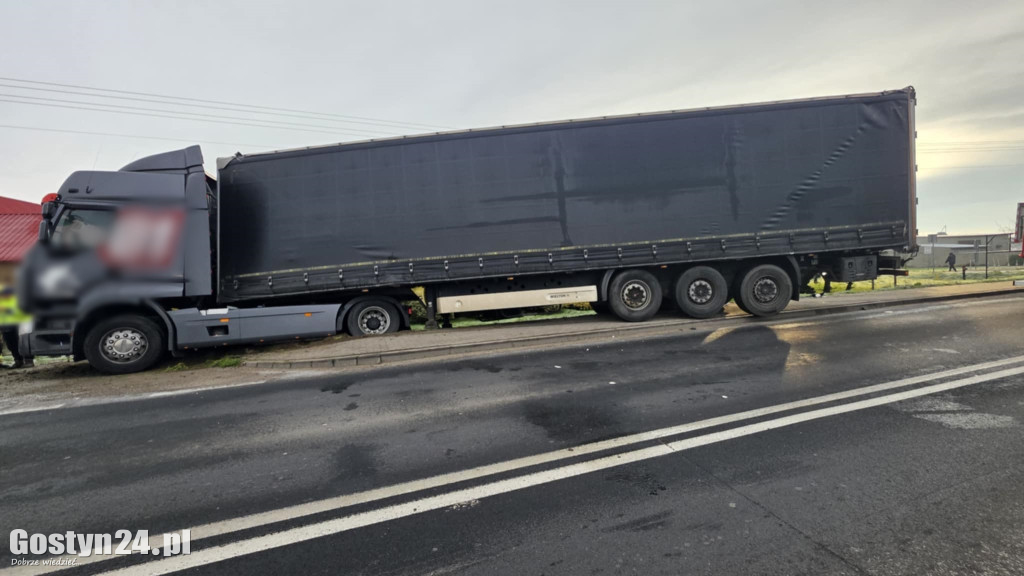 Zderzenie dwóch pojazdów w Żychlewie