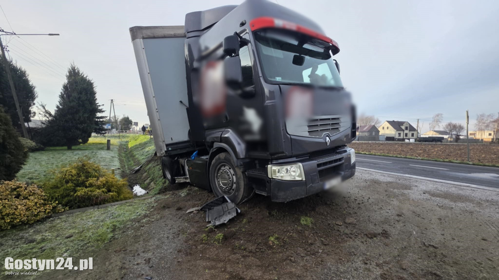 Zderzenie dwóch pojazdów w Żychlewie