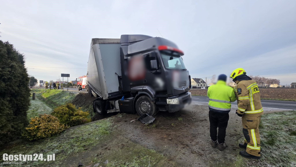 Zderzenie dwóch pojazdów w Żychlewie