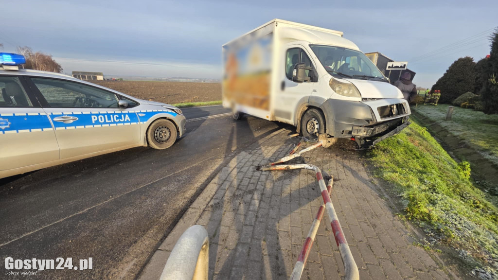 Zderzenie dwóch pojazdów w Żychlewie