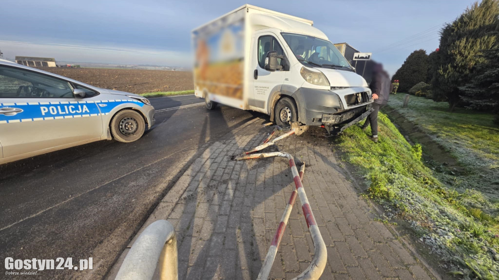 Zderzenie dwóch pojazdów w Żychlewie