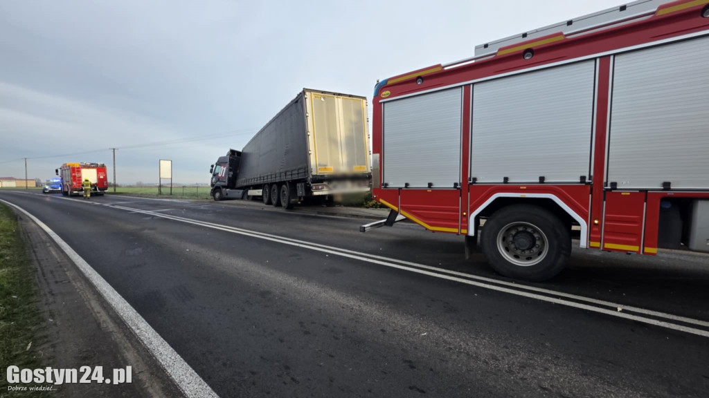 Zderzenie dwóch pojazdów w Żychlewie