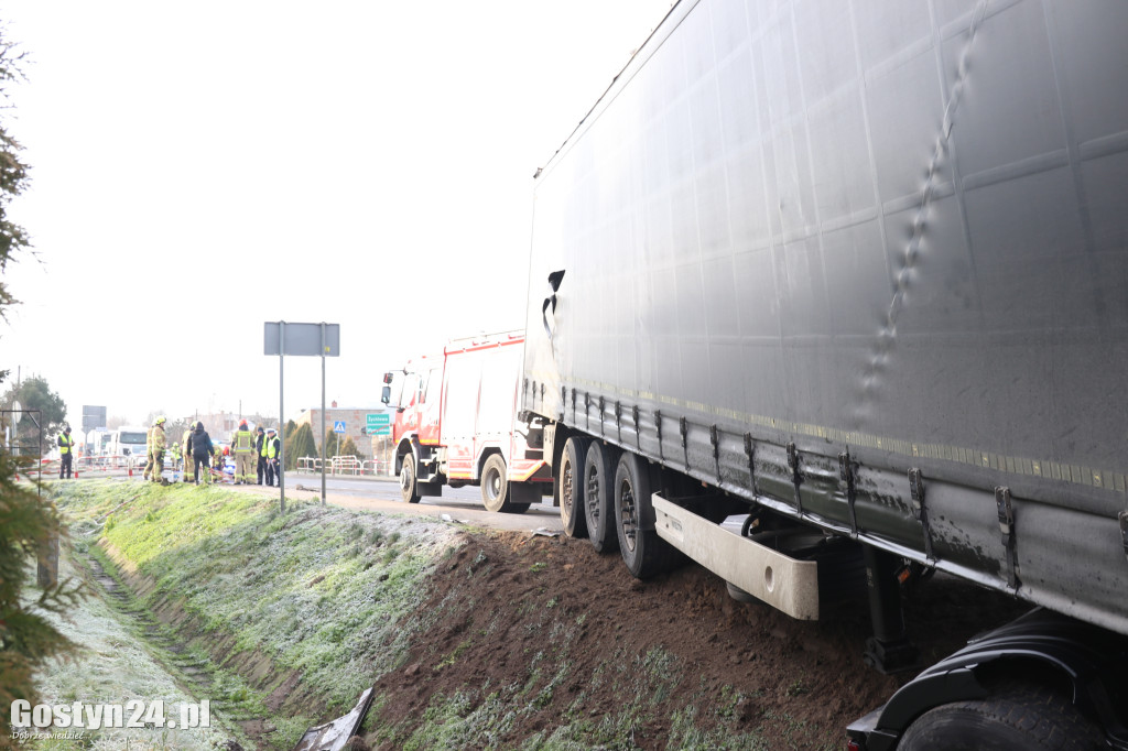 Zderzenie dwóch pojazdów w Żychlewie