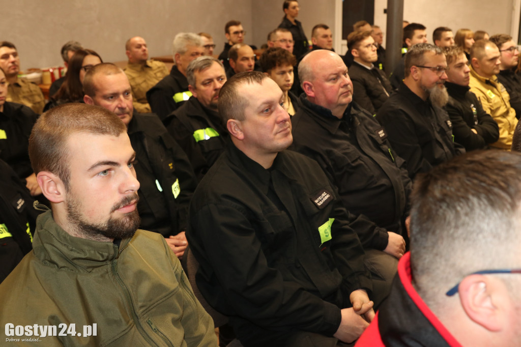 Rozdano plecaki Pierwszy Ratownik w powiecie gostyńskim