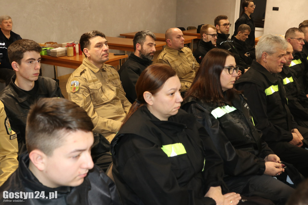 Rozdano plecaki Pierwszy Ratownik w powiecie gostyńskim
