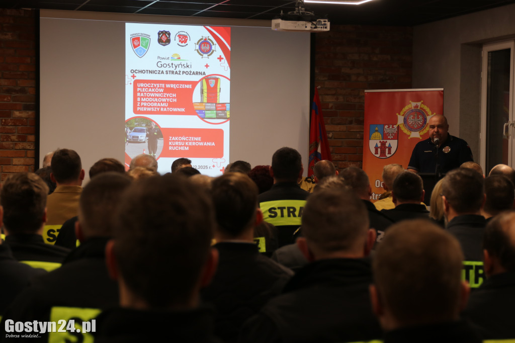 Rozdano plecaki Pierwszy Ratownik w powiecie gostyńskim