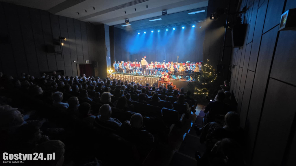 Świąteczny koncert orkiestry w Krobi