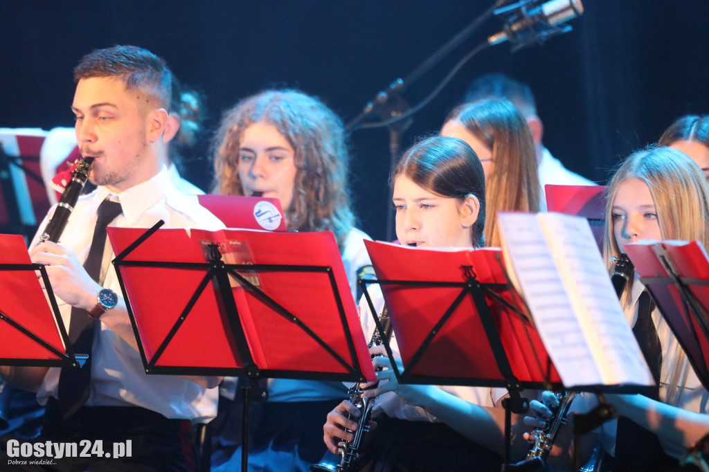 Świąteczny koncert orkiestry w Krobi