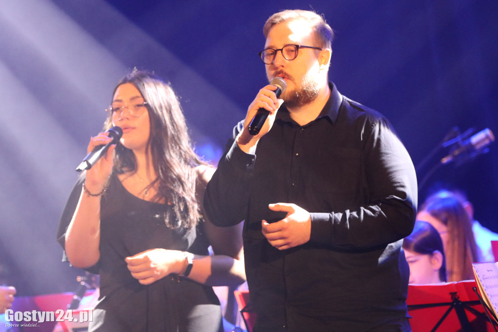 Świąteczny koncert orkiestry w Krobi