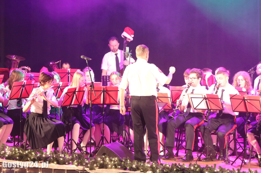Świąteczny koncert orkiestry w Krobi