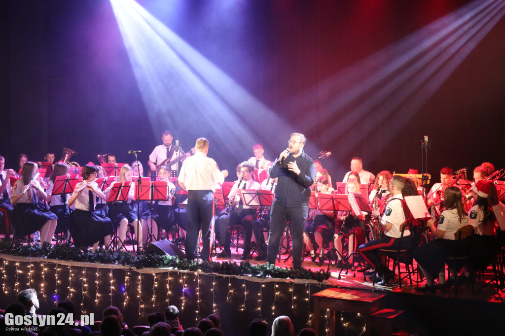 Świąteczny koncert orkiestry w Krobi