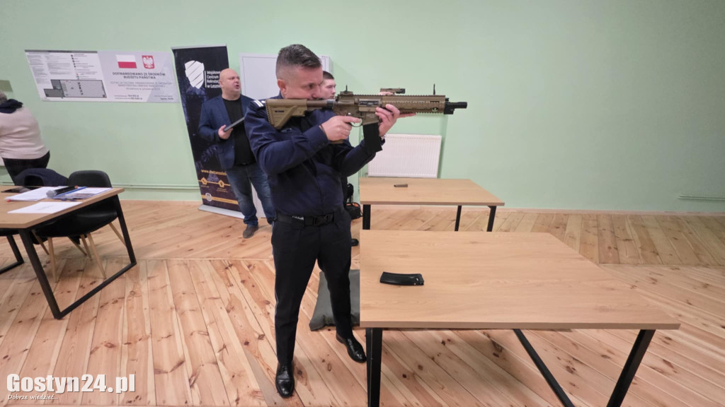 Otwarto wirtualną strzelnicę w Gostyniu