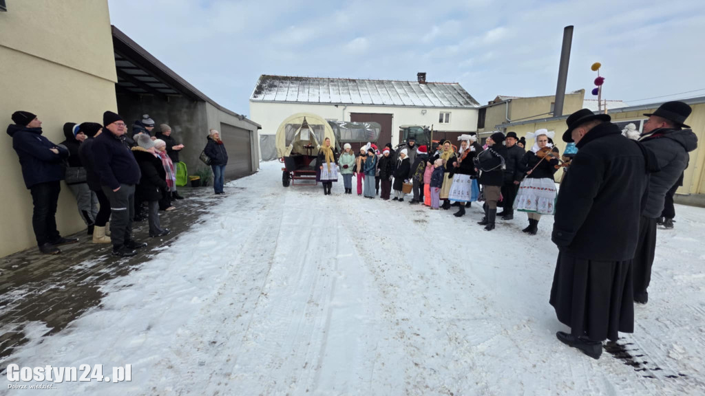 Kolędowanie z Biskupianami w gminie Gostyń i Piaski