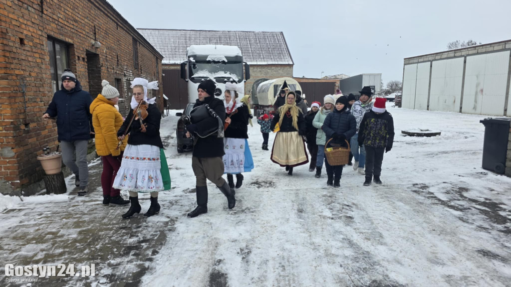 Kolędowanie z Biskupianami w gminie Gostyń i Piaski