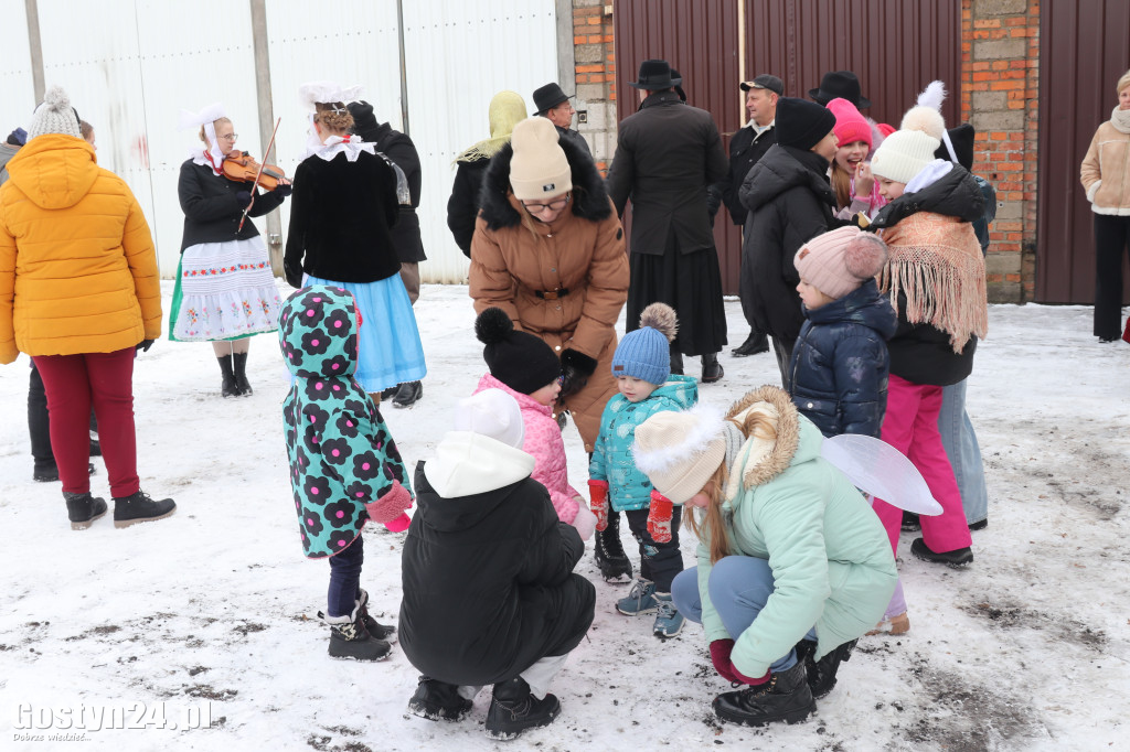Kolędowanie z Biskupianami w gminie Gostyń i Piaski