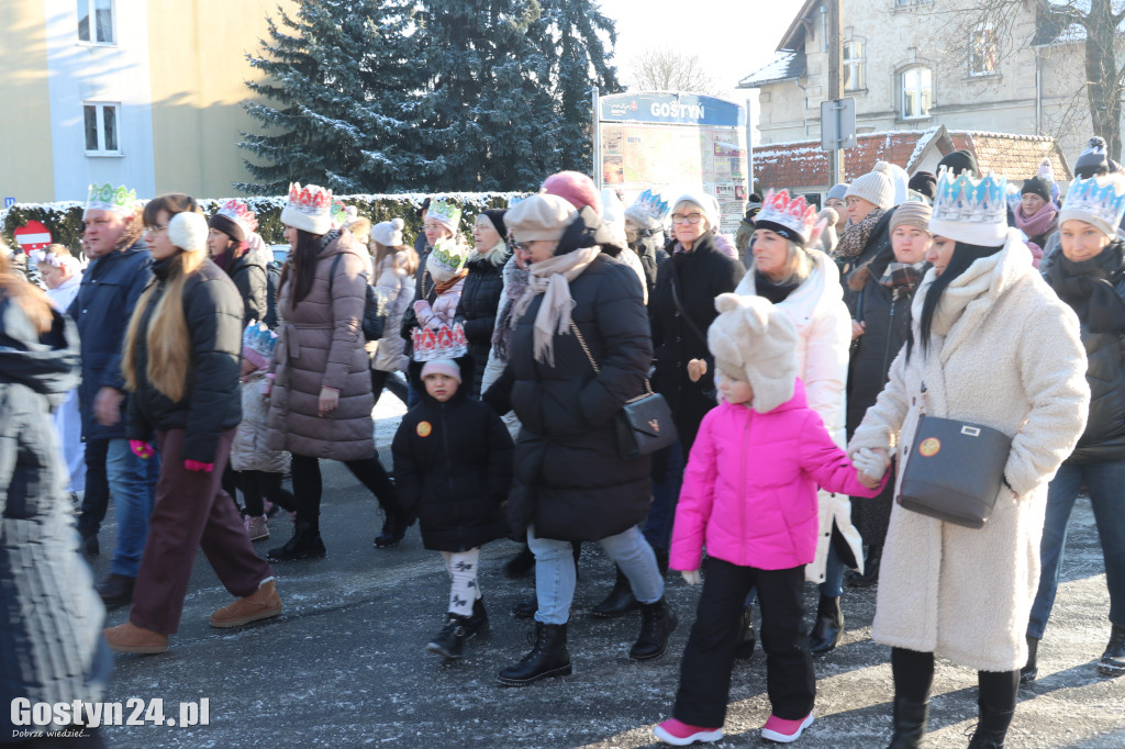 Orszak Trzech Króli przeszedł ulicami Gostynia