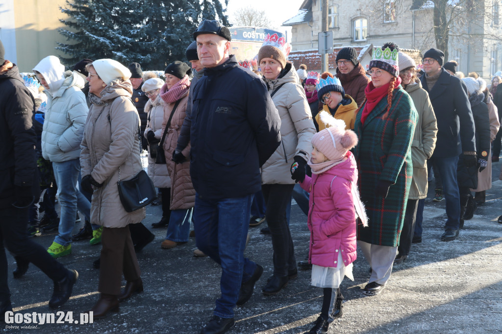 Orszak Trzech Króli przeszedł ulicami Gostynia