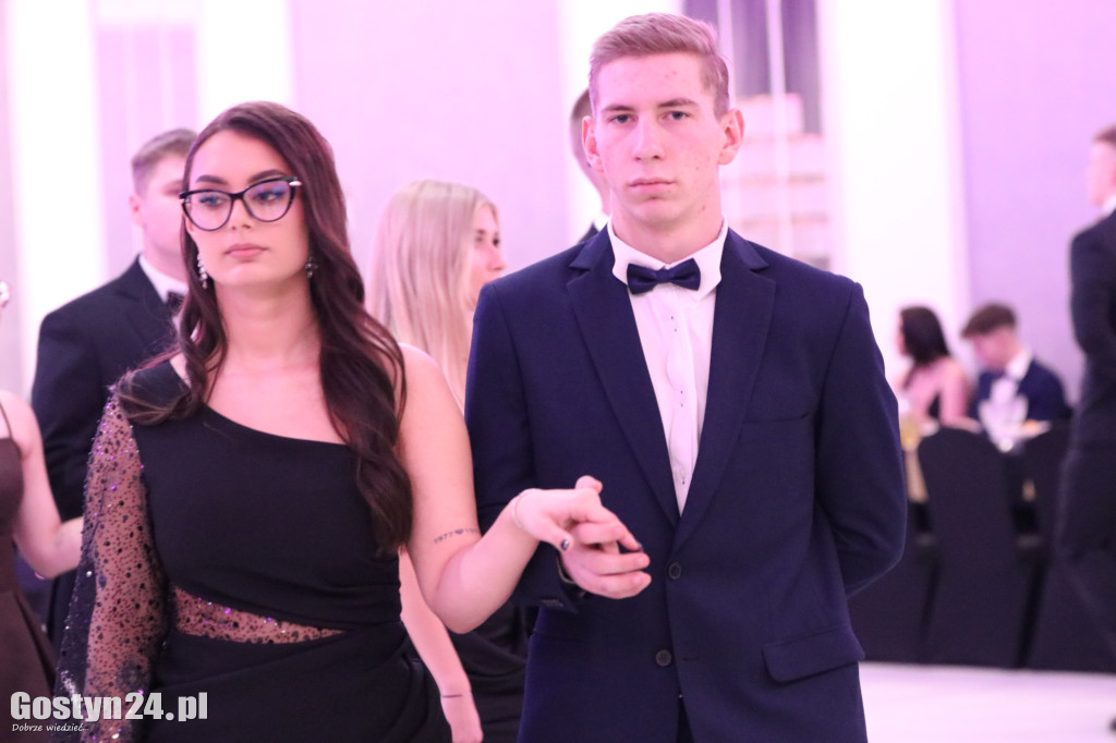 Studniówka maturzystów ZSR w Grabonogu