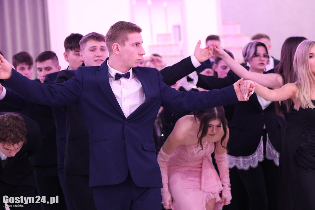 Studniówka maturzystów ZSR w Grabonogu