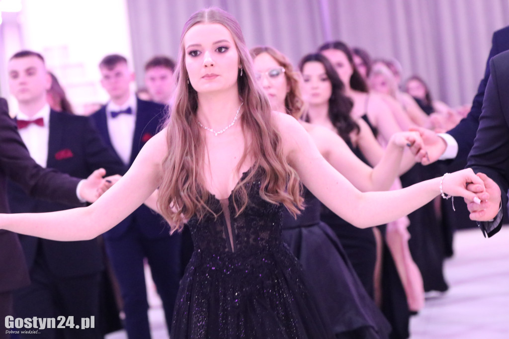 Studniówka maturzystów ZSR w Grabonogu