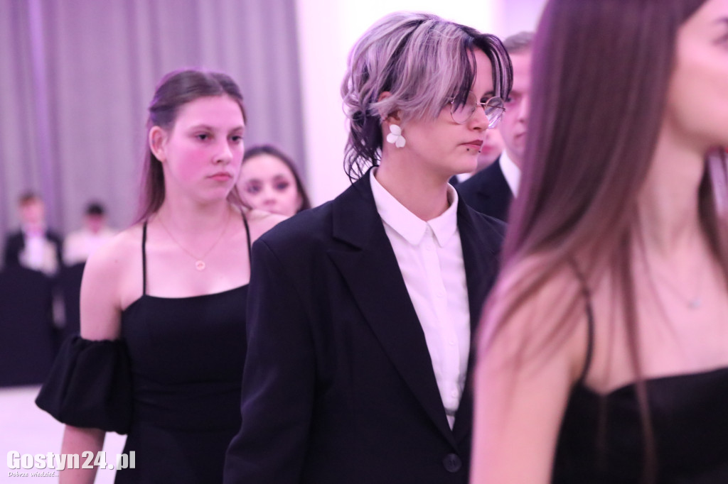 Studniówka maturzystów ZSR w Grabonogu