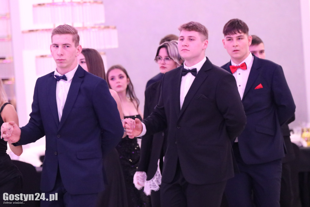 Studniówka maturzystów ZSR w Grabonogu