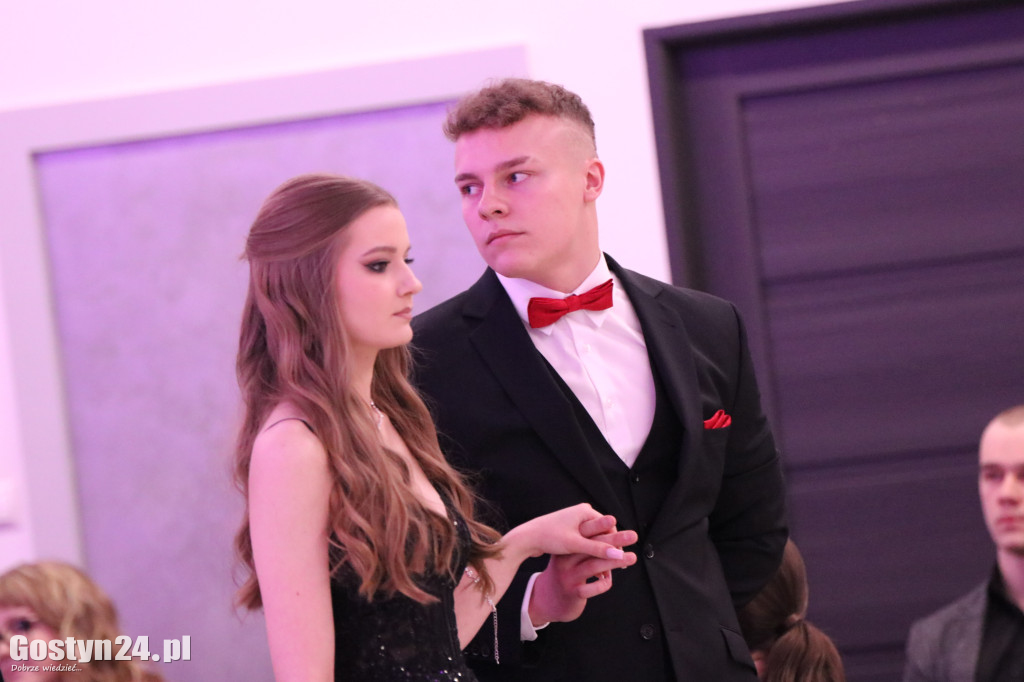 Studniówka maturzystów ZSR w Grabonogu