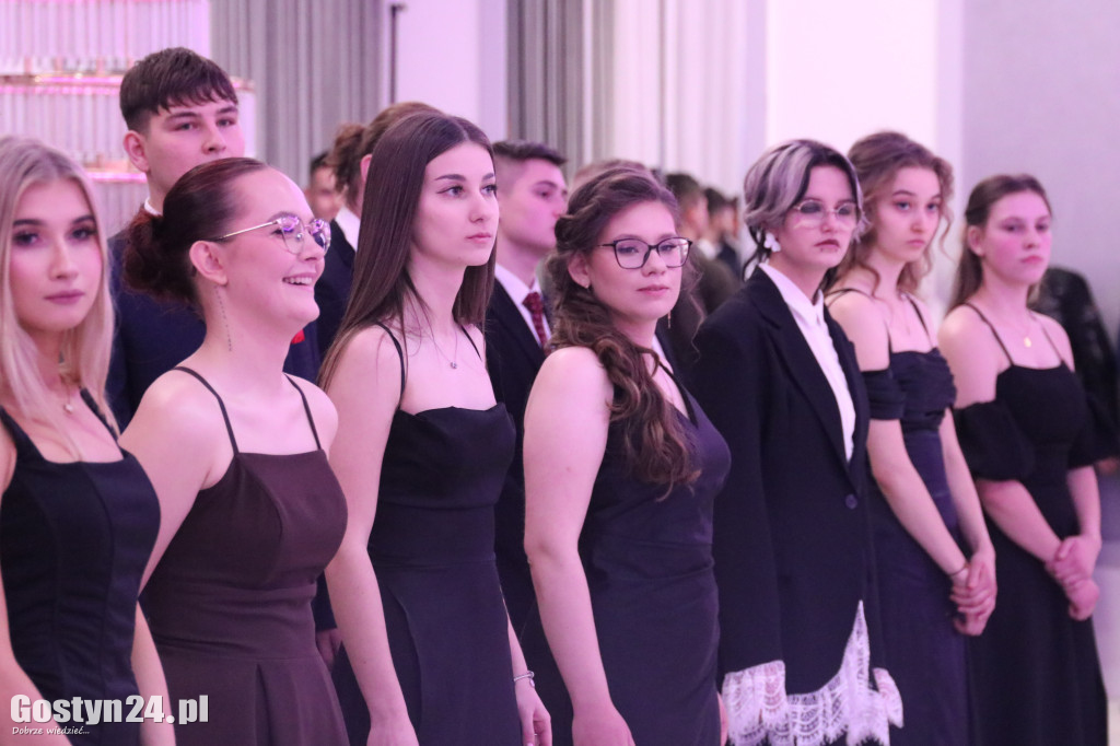 Studniówka maturzystów ZSR w Grabonogu