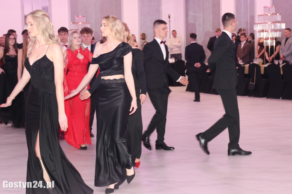 Studniówka maturzystów ZSR w Grabonogu