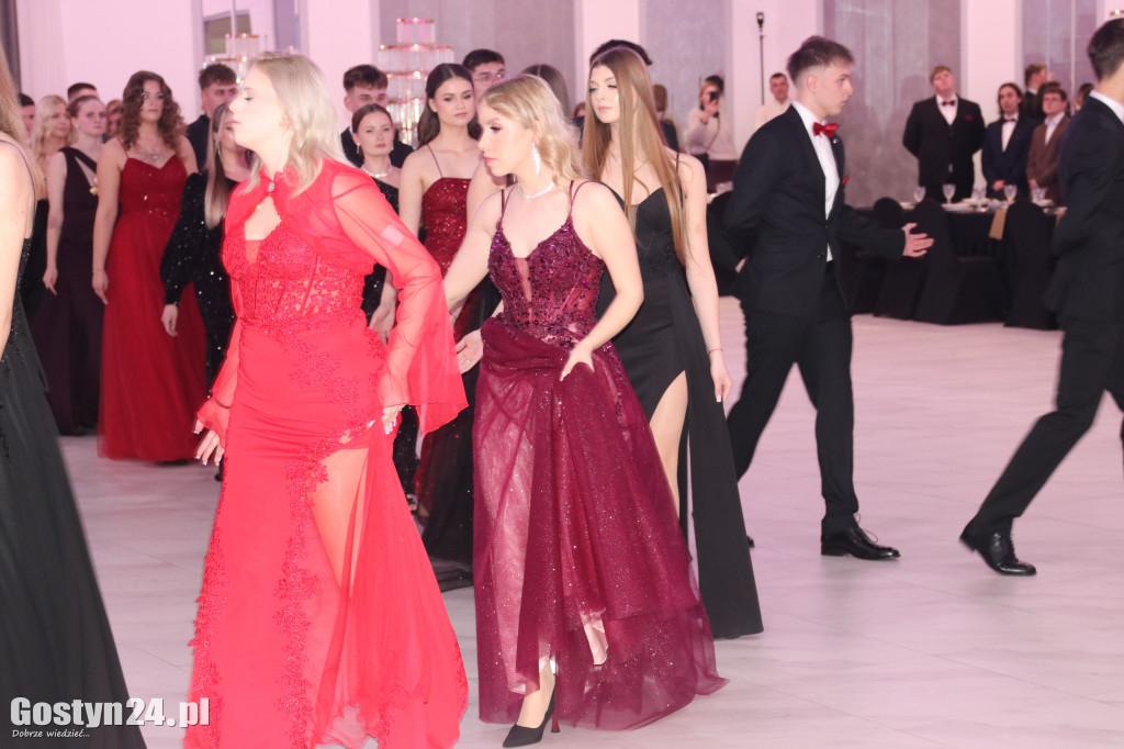 Studniówka maturzystów ZSR w Grabonogu