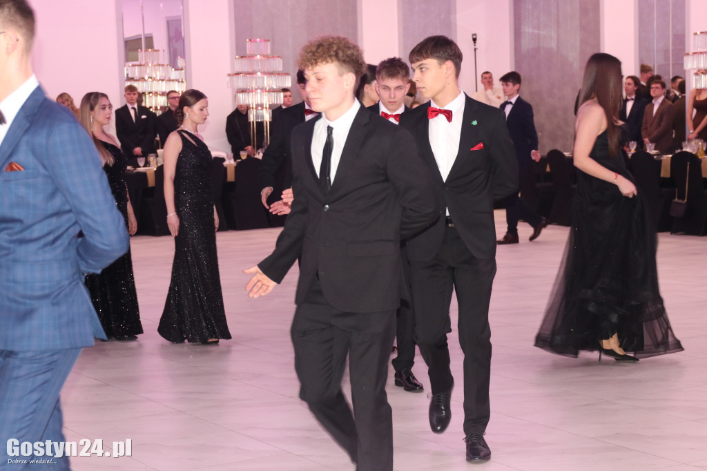 Studniówka maturzystów ZSR w Grabonogu