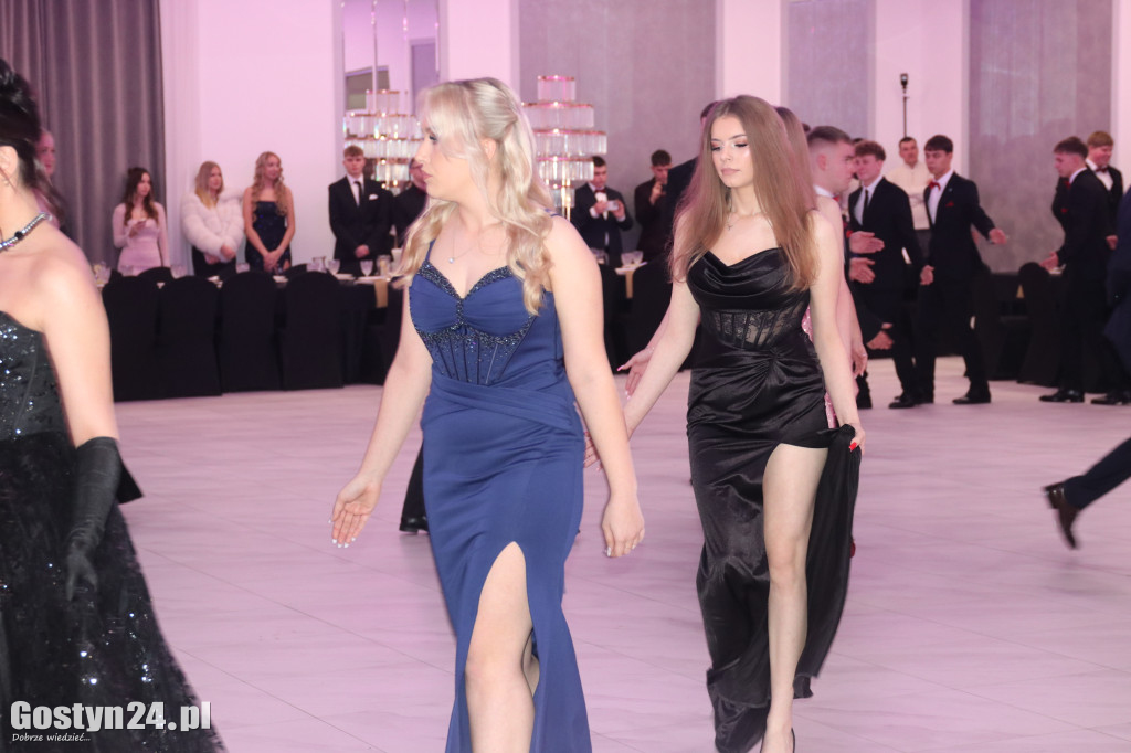 Studniówka maturzystów ZSR w Grabonogu