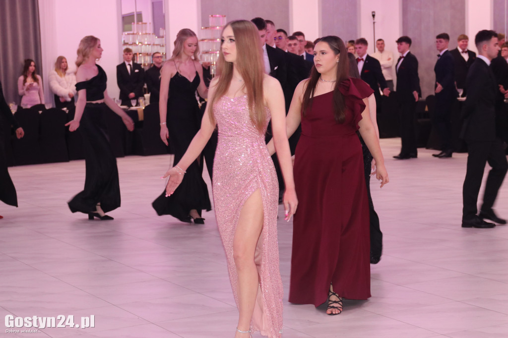 Studniówka maturzystów ZSR w Grabonogu