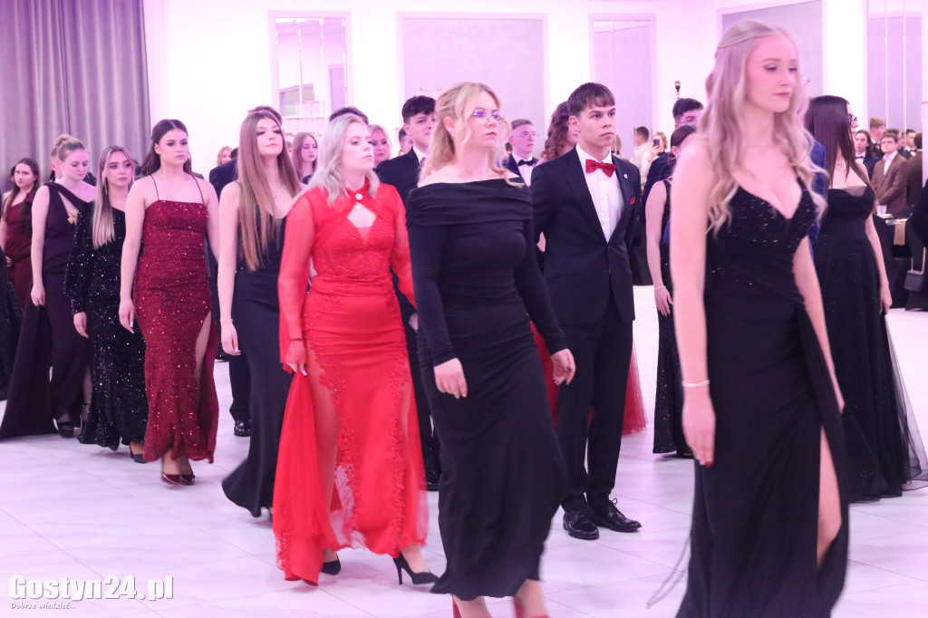 Studniówka maturzystów ZSR w Grabonogu