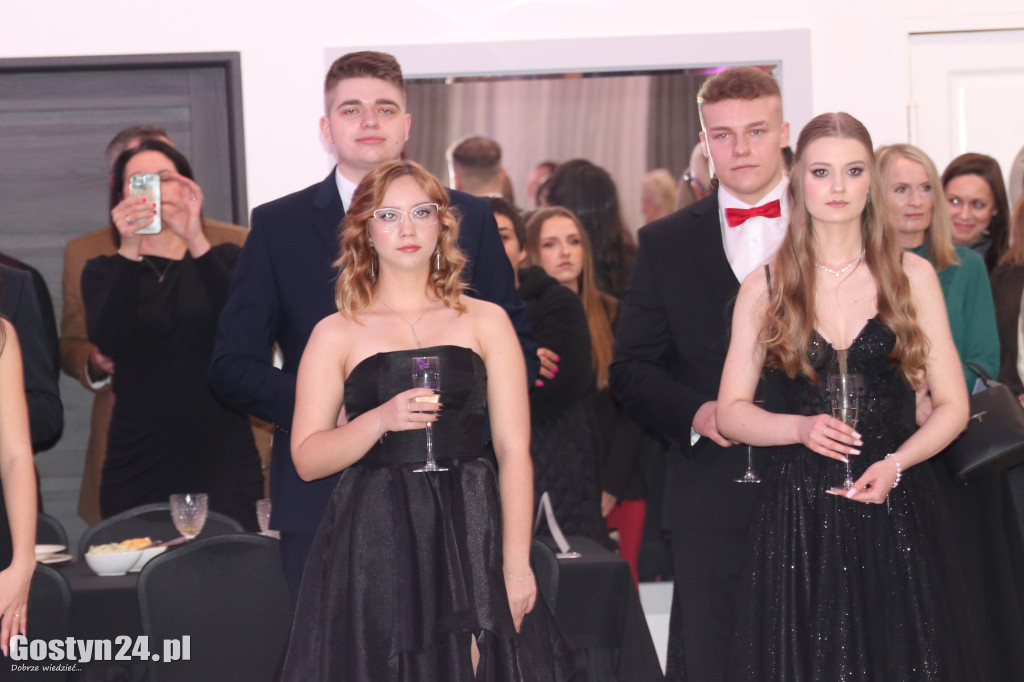 Studniówka maturzystów ZSR w Grabonogu