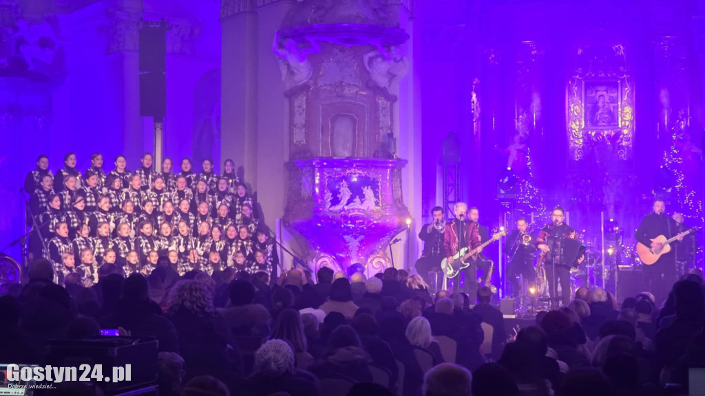Kolędowanie z zespołem Enej na Świętej Górze