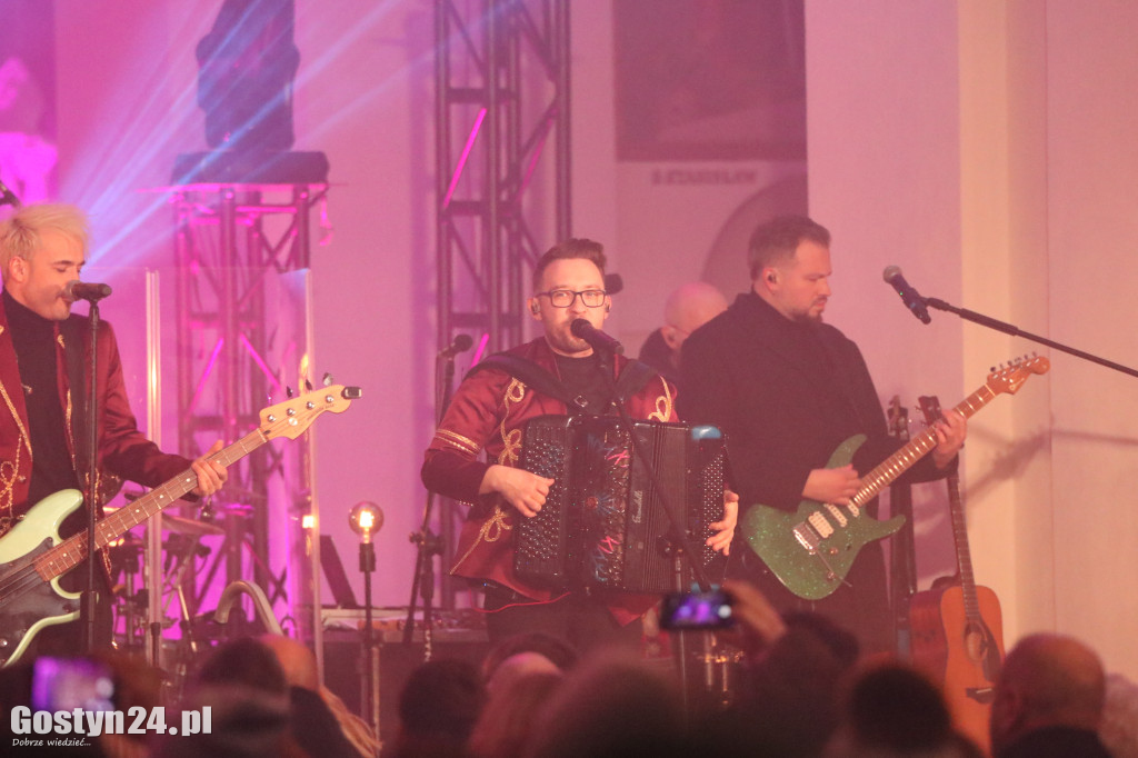 Kolędowanie z zespołem Enej na Świętej Górze